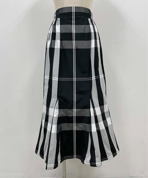 PICCIN（ピッチン）の「チェック柄マーメイドスカート（スカート・レディース・ホワイト/ネイビー/ブラック・M）」の7枚目の写真
