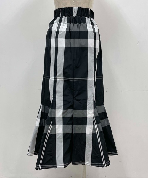 PICCIN（ピッチン）の「チェック柄マーメイドスカート（スカート・レディース・ホワイト/ネイビー/ブラック・M）」の9枚目の写真