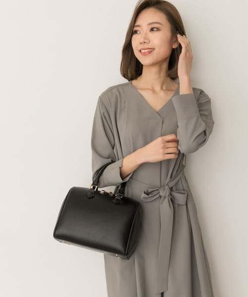 RODE SKO(ロデスコ)の「プレーンボストンバッグ(ボストンバッグ・レディース・ブラック/ダークブラウン・ONE)」の11枚目の写真