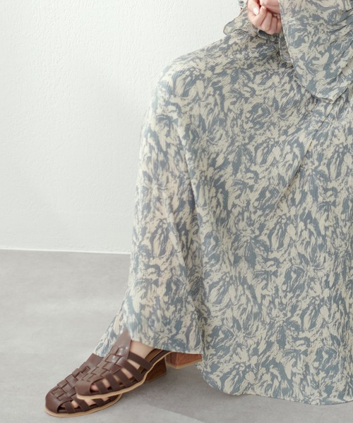 natural couture（ナチュラルクチュール）の「ウッドヒールグルカサンダル（サンダル・レディース・ブラック/ブラウン/オフホワイト・MEDIUM/LARGE）」の3枚目の写真