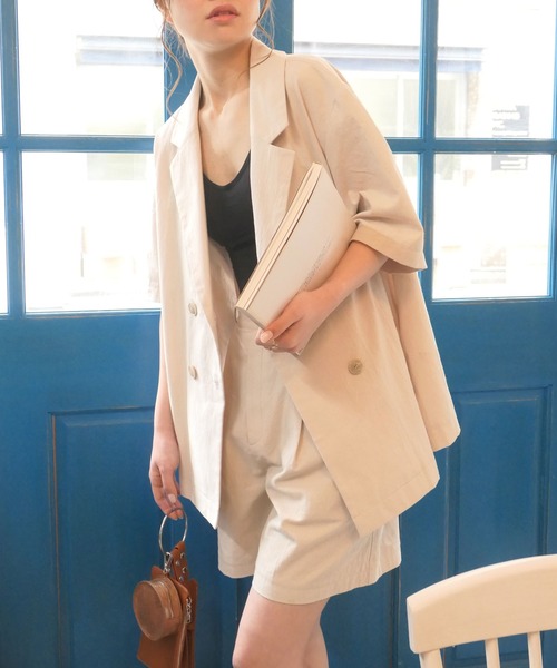 CORNERS（コーナーズ）の「リネンライク半袖ジャケット【セットアップ可能】（テーラードジャケット・レディース・ライトベージュ/ブラック/ライトグリーン/モカ・M）」の4枚目の写真