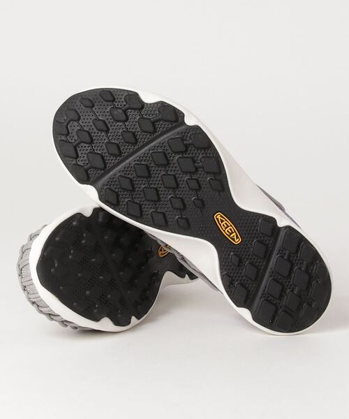 KEEN(キーン)の「UNEEK SNK / ユニーク スニーク(スニーカー・レディース・ライトグレー・22.5cm/25.5cm/24cm/25cm/24.5cm/23.5cm/23cm)」の2枚目の写真