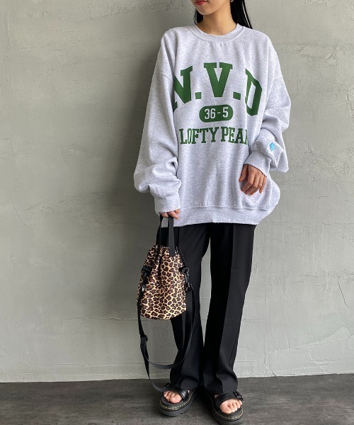 SCREEN STARS（スクリーンスターズ）の「[SCREEN STARS/スクリーンスターズ] ダメージ加工 カレッジロゴプリントクルーネックスウェット（スウェット・レディース・グレー系/グレー系1/グレー系2・M/L）」の10枚目の写真