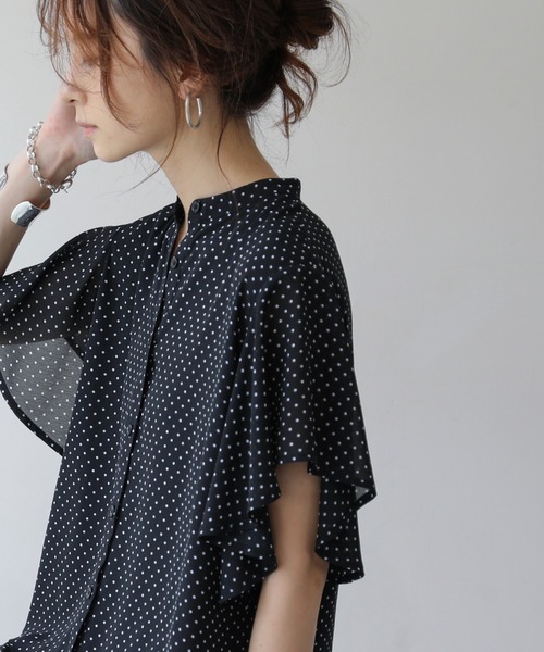 frames RAY CASSIN（フレームスレイカズン）の「WEB限定.　アソートラッフルスリーブブラウス（シャツ/ブラウス・レディース・レモンイエロー/ブラック/ドット/グレー系その他/ライトグレー/オレンジ/ロイヤルブルー/ブルー/グリーン/ベージュ/オフホワイト・FREE）」の11枚目の写真