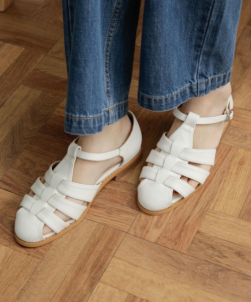 URBAN RESEARCH DOORS(アーバンリサーチドアーズ)の「グルカサンダル(サンダル・レディース・ブラック/オフホワイト・38/36/37)」の7枚目の写真