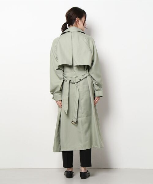and it_（アンドイット）の「ボリュームスリーブトレンチコート（トレンチコート・レディース・ライトカーキ/ベージュ・M）」の18枚目の写真