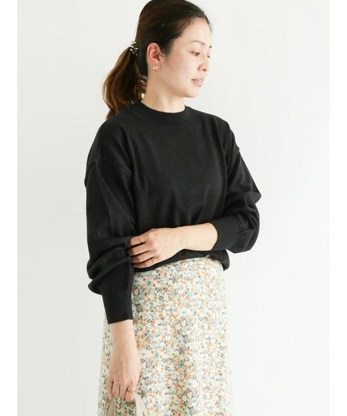 Lugnoncure（ルノンキュール）の「袖ボリュームニット（ニット/セーター・レディース・ブラック/オフホワイト/ブルー/グリーン・ﾌﾘ-）」の2枚目の写真