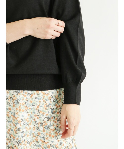 Lugnoncure（ルノンキュール）の「袖ボリュームニット（ニット/セーター・レディース・ブラック/オフホワイト/ブルー/グリーン・ﾌﾘ-）」の14枚目の写真