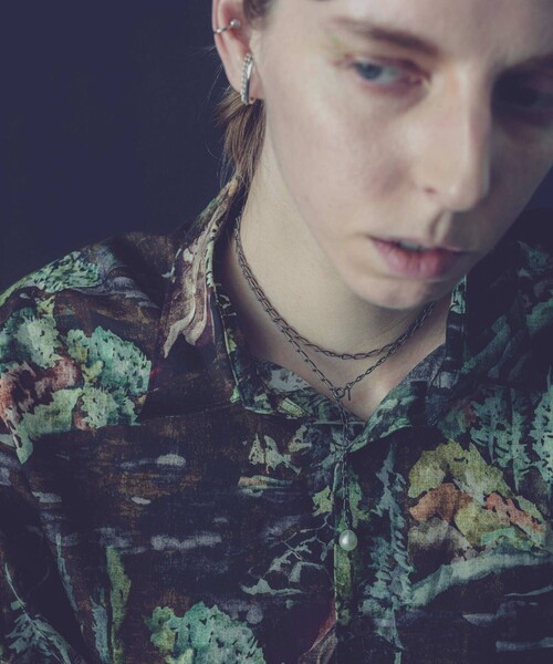 and cloud（アンドクラウド）の「Pearl Long Necklace（ネックレス・レディース・ブラック/シルバー/イエローゴールド・FREE）」の6枚目の写真