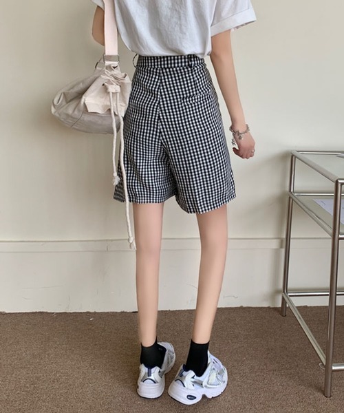 Jewelobe(ジュエローブ)の「ギンガムチェックショートパンツ(その他パンツ・レディース・ブラック・M/L)」の15枚目の写真
