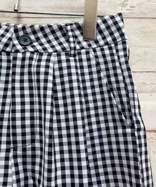 Jewelobe(ジュエローブ)の「ギンガムチェックショートパンツ(その他パンツ・レディース・ブラック・M/L)」の18枚目の写真