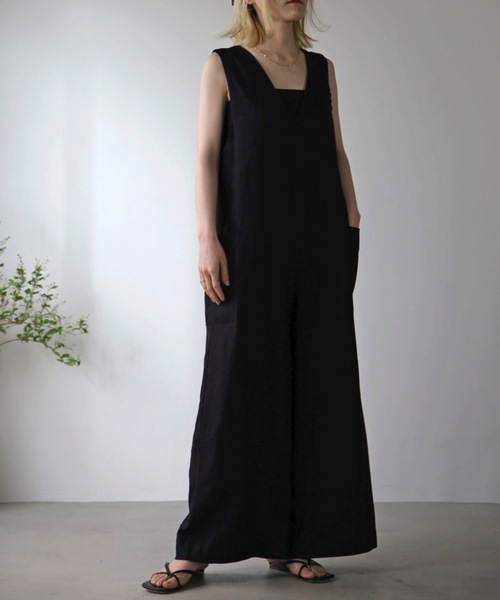 UNFIELD(アンフィールド)の「【UNFIELD】麻混バックリボンサロペット(サロペット/オーバーオール・レディース・ブラック/ベージュ・FREE)」の4枚目の写真