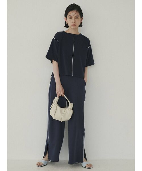 COTORICA(コトリカ)の「【THE DAYZ TOKYO】パイピングデザインT(Tシャツ/カットソー・レディース・ベージュ/ネイビー・FREE)」の12枚目の写真