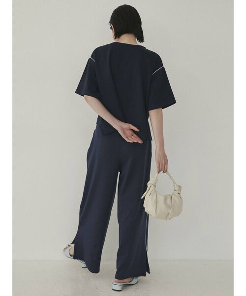 COTORICA(コトリカ)の「【THE DAYZ TOKYO】パイピングデザインT(Tシャツ/カットソー・レディース・ベージュ/ネイビー・FREE)」の14枚目の写真