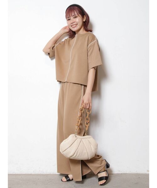 COTORICA(コトリカ)の「【THE DAYZ TOKYO】パイピングデザインT(Tシャツ/カットソー・レディース・ベージュ/ネイビー・FREE)」の18枚目の写真