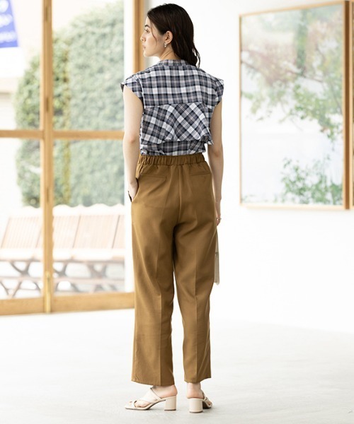 GeeRA(ジーラ)の「バックフリルシャツブラウス(シャツ/ブラウス・レディース・ブルー/ブラック・MEDIUM/LARGE/X-LARGE)」の6枚目の写真