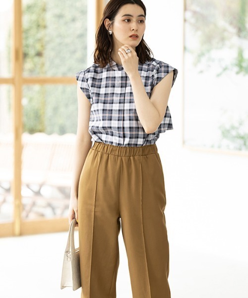 GeeRA(ジーラ)の「バックフリルシャツブラウス(シャツ/ブラウス・レディース・ブルー/ブラック・MEDIUM/LARGE/X-LARGE)」の9枚目の写真