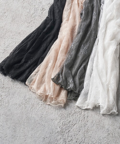 YU'NOW（ユナウ）の「ハイネックレースインナー（インナーウェア/肌着・レディース・オフホワイト/チャコールグレー/ブラック/ピンクベージュ・XX-LARGE/XXX-LARGE/X-LARGE/XXXX-LARGE/LARGE/MEDIUM）」の6枚目の写真