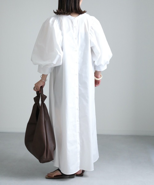 ap retro（アプレトロ）の「ボリュームスリーブシャツワンピース（シャツワンピース・レディース・ホワイト/ブラック・FREE）」の7枚目の写真