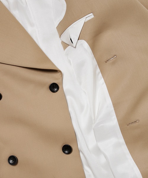 WE11DONE(ウェルダン)の「BEIGE DROP SHOULDER DOUBLE BREASTED COAT(その他アウター・メンズ・ベージュ・S/M)」の4枚目の写真
