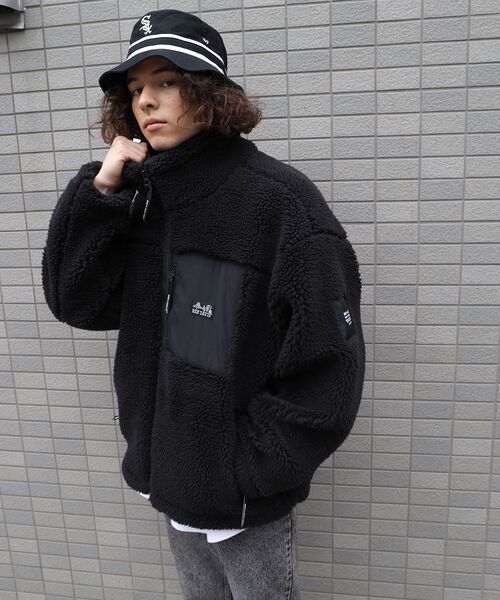 BEN DAVIS/WHITE LABEL（ベンデイビス ホワイトラベル）の「【BEN DAVIS(ベンデイビス)】BOA STAND COLLAR JACKET / シープ ボア スタンドカラー ジップ ブルゾン（その他アウター・メンズ・ホワイト/ブラック/その他1/A・MEDIUM/LARGE/X-LARGE）」の15枚目の写真