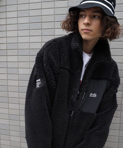 BEN DAVIS/WHITE LABEL（ベンデイビス ホワイトラベル）の「【BEN DAVIS(ベンデイビス)】BOA STAND COLLAR JACKET / シープ ボア スタンドカラー ジップ ブルゾン（その他アウター・メンズ・ホワイト/ブラック/その他1/A・MEDIUM/LARGE/X-LARGE）」の16枚目の写真