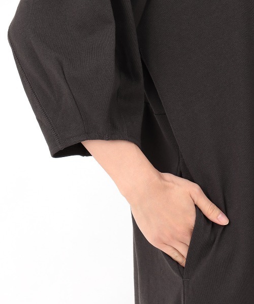 チチカカ（チチカカ）の「タックスリーブコンビワンピース（ワンピース・レディース・ブラウン/レッド/グリーン・FREE）」の18枚目の写真