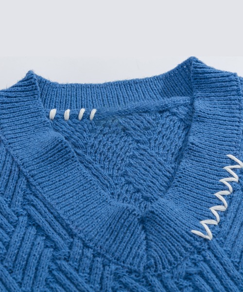 HOOK（フック）の「【HOOK】英字刺繍Vネックニットベスト（ベスト・メンズ・ブラック/ブルー/ライトベージュ・M/L/XL）」の8枚目の写真