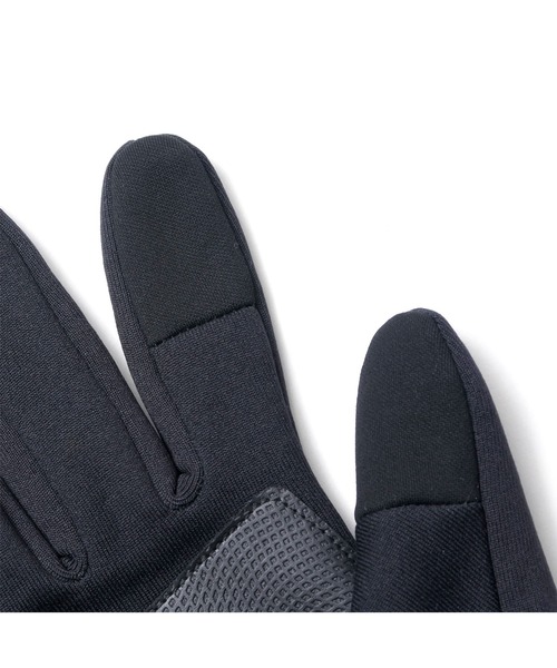 F.C.Real Bristol（エフシーレアルブリストル）の「POLARTEC FLEECE TOUCH GLOVES（手袋・メンズ・ネイビー/ブラック/グレー・FREE）」の13枚目の写真