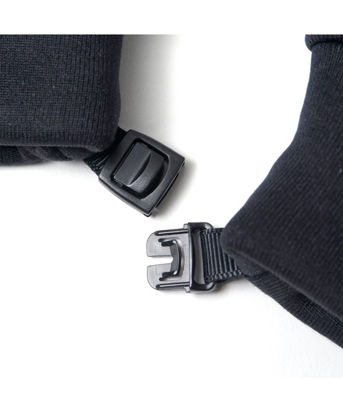 F.C.Real Bristol（エフシーレアルブリストル）の「POLARTEC FLEECE TOUCH GLOVES（手袋・メンズ・ネイビー/ブラック/グレー・FREE）」の14枚目の写真