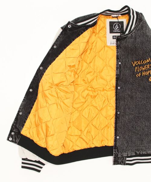 VOLCOM（ボルコム）の「VOLCOM/ボルコム バックプリント ジャケット/ブルゾン A1732209（スタジャン・メンズ・マルチ・M/L/XL）」の14枚目の写真