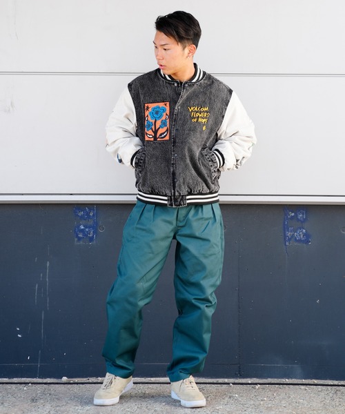 VOLCOM（ボルコム）の「VOLCOM/ボルコム バックプリント ジャケット/ブルゾン A1732209（スタジャン・メンズ・マルチ・M/L/XL）」の8枚目の写真