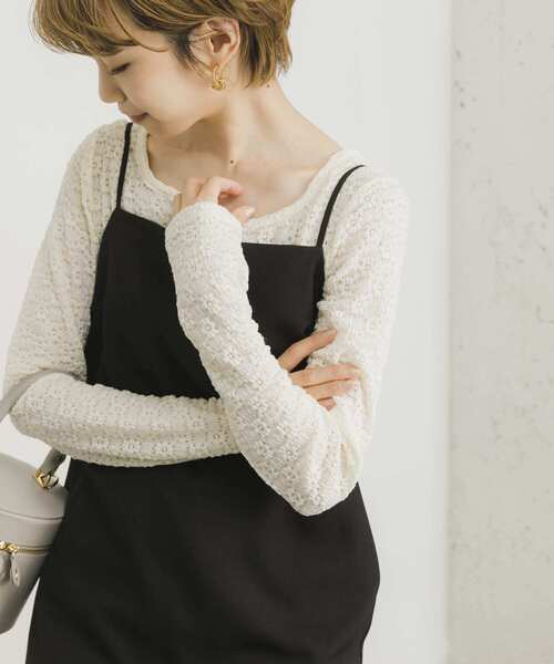 URBAN RESEARCH（アーバンリサーチ）の「スクエアネックレースカットソー（Tシャツ/カットソー・レディース・ブラック/オフホワイト/グリーン・FREE）」の2枚目の写真