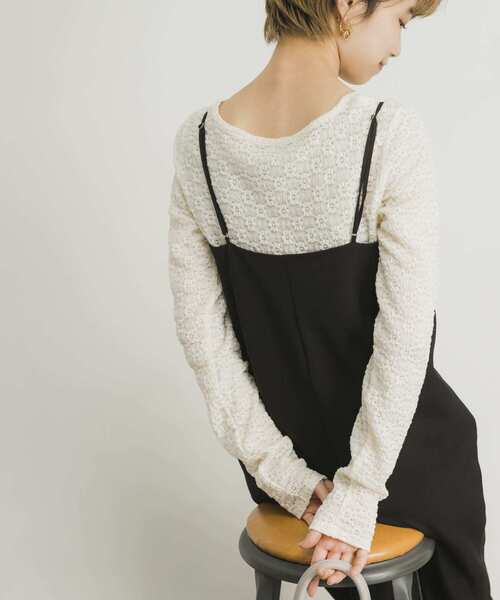 URBAN RESEARCH（アーバンリサーチ）の「スクエアネックレースカットソー（Tシャツ/カットソー・レディース・ブラック/オフホワイト/グリーン・FREE）」の6枚目の写真