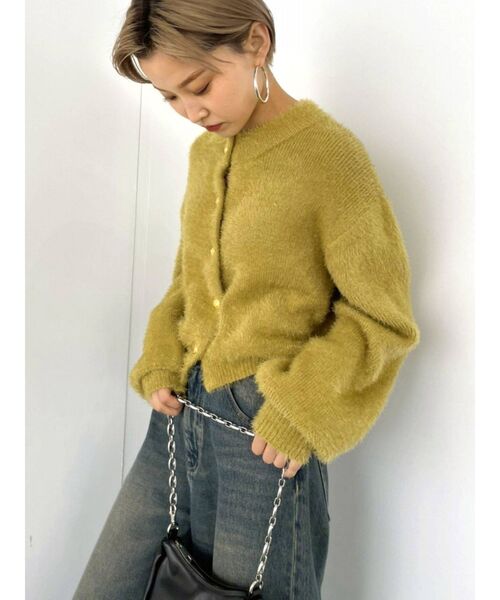 EMODA（エモダ）の「コンパクトニットカーディガン（カーディガン/ボレロ・レディース・ブラック/アイボリー/イエロー/ブルー・FREE）」の4枚目の写真