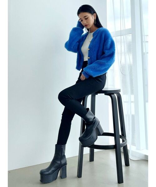 EMODA（エモダ）の「コンパクトニットカーディガン（カーディガン/ボレロ・レディース・ブラック/アイボリー/イエロー/ブルー・FREE）」の11枚目の写真