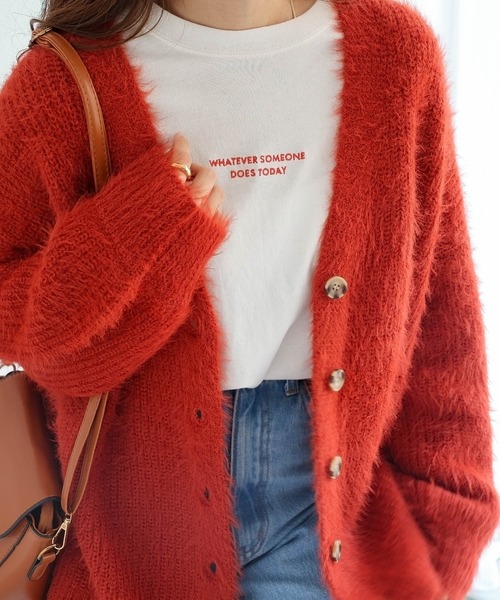 andme（アンドミー）の「ミニエンブロイダリーロゴ長袖Tシャツ（Tシャツ/カットソー・レディース・チャコールグレー/ベージュ/ホワイト×レッド/ホワイト×グリーン/ホワイト×ブラック/ホワイト×パープル・M）」の2枚目の写真