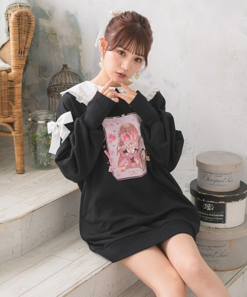 ROJITA（ロジータ）の「ROJITA×フォーティーンコラボ量産型女子フリルBIGトレーナー（スウェット・レディース・ブラック/ホワイト・FREE）」の8枚目の写真