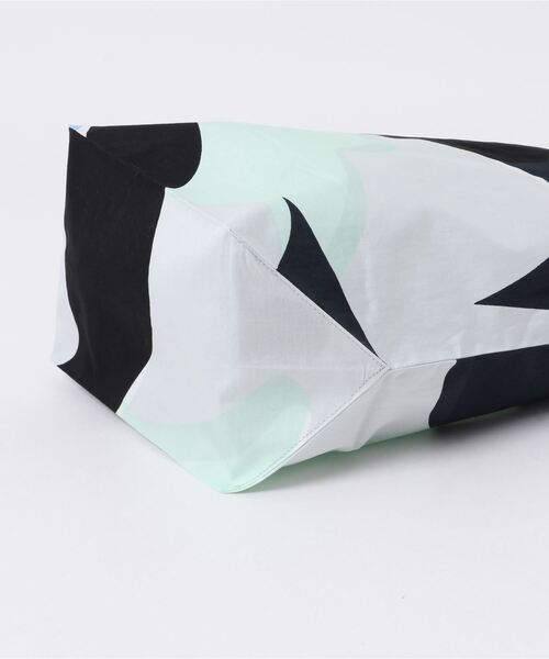 Tricote(トリコテ)の「TRICOTE トリコテ / PUZZLE TOTE BAG / TR01BG045(トートバッグ・レディース・ブルー・FREE)」の6枚目の写真