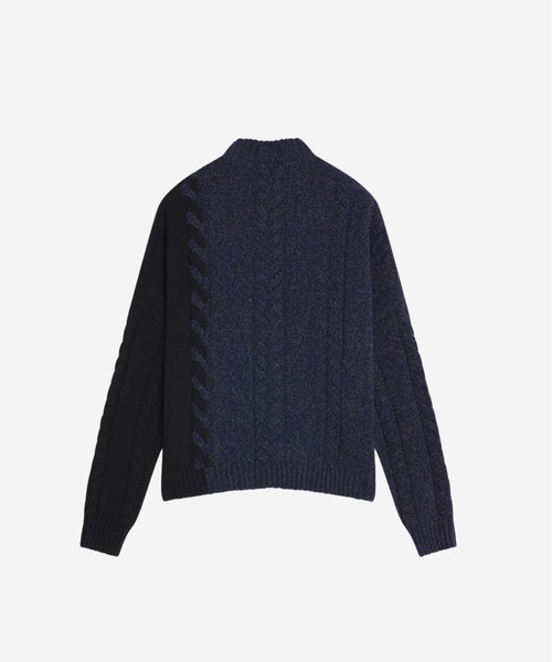 Maison Kitsune(メゾンキツネ)の「BI-COLOR CABLE PULLOVER(ニット/セーター・メンズ・ネイビー系/ダークグレー・M/XL/L/S)」の4枚目の写真