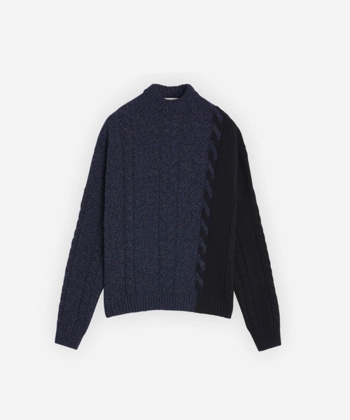 Maison Kitsune(メゾンキツネ)の「BI-COLOR CABLE PULLOVER(ニット/セーター・メンズ・ネイビー系/ダークグレー・M/XL/L/S)」の5枚目の写真