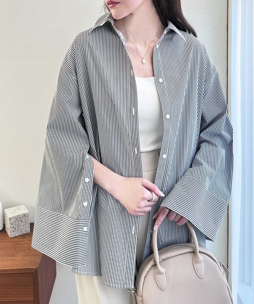 GeeRA（ジーラ）の「袖スリットスリーブシャツ（シャツ/ブラウス・レディース・ブルー/オフホワイト/ブラック・SMALL/MEDIUM/LARGE/X-LARGE）」の2枚目の写真