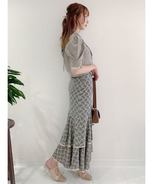 dazzlin（ダズリン）の「パイピングイレフリルスカート（スカート・レディース・アイボリー/グレー/その他1・SMALL/MEDIUM）」の11枚目の写真