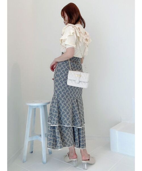 dazzlin（ダズリン）の「パイピングイレフリルスカート（スカート・レディース・アイボリー/グレー/その他1・SMALL/MEDIUM）」の15枚目の写真