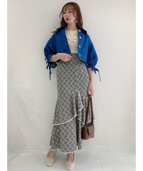 dazzlin（ダズリン）の「パイピングイレフリルスカート（スカート・レディース・アイボリー/グレー/その他1・SMALL/MEDIUM）」の18枚目の写真