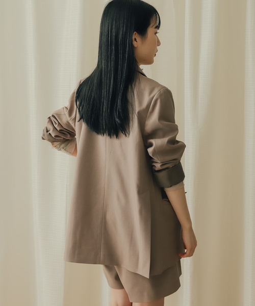 SENSE OF PLACE by URBAN RESEARCH（センスオブプレイスバイアーバンリサーチ）の「メタルボタンダブルブレストジャケット（テーラードジャケット・レディース・ライトベージュ/チャコールグレー/モカ・ONE）」の9枚目の写真