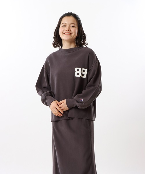 Champion(チャンピオン)の「【Champion/チャンピオン】レディース リバースウィーブ(R) クルーネックスウェットシャツ(スウェット・レディース・チャコール/レッド系その他6/ブルー系その他・MEDIUM/LARGE)」の4枚目の写真