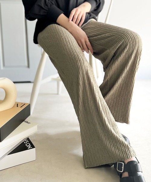 classicalelf(クラシカルエルフ)の「大人のラフボトムス。楊柳風ランダムプリーツストレートパンツ(その他パンツ・レディース・ブラック/カーキ/ベージュ・LARGE/MEDIUM/SMALL/X-LARGE)」の10枚目の写真