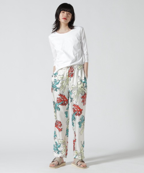 DROIT BELLO(ドロイトベロ)の「DROIT BELLO (ドロイトベロ) 5分丈カットソー(Tシャツ/カットソー・レディース・ブラック/ホワイト/ピンク・F)」の5枚目の写真