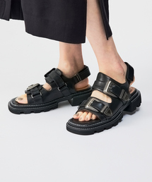 Au BANNISTER | モチーフベルトボリュームソールサンダル(サンダル)